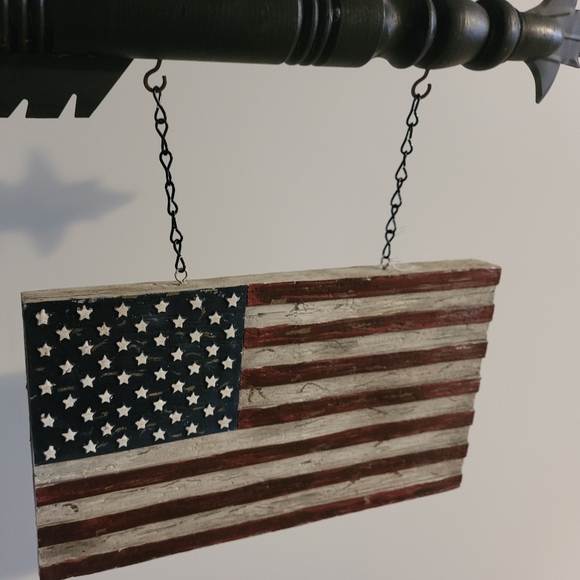YOU ARE PURCHASING TWO WITCH, USA FLAG AND WOOD HANGER - Picture 5 of 11